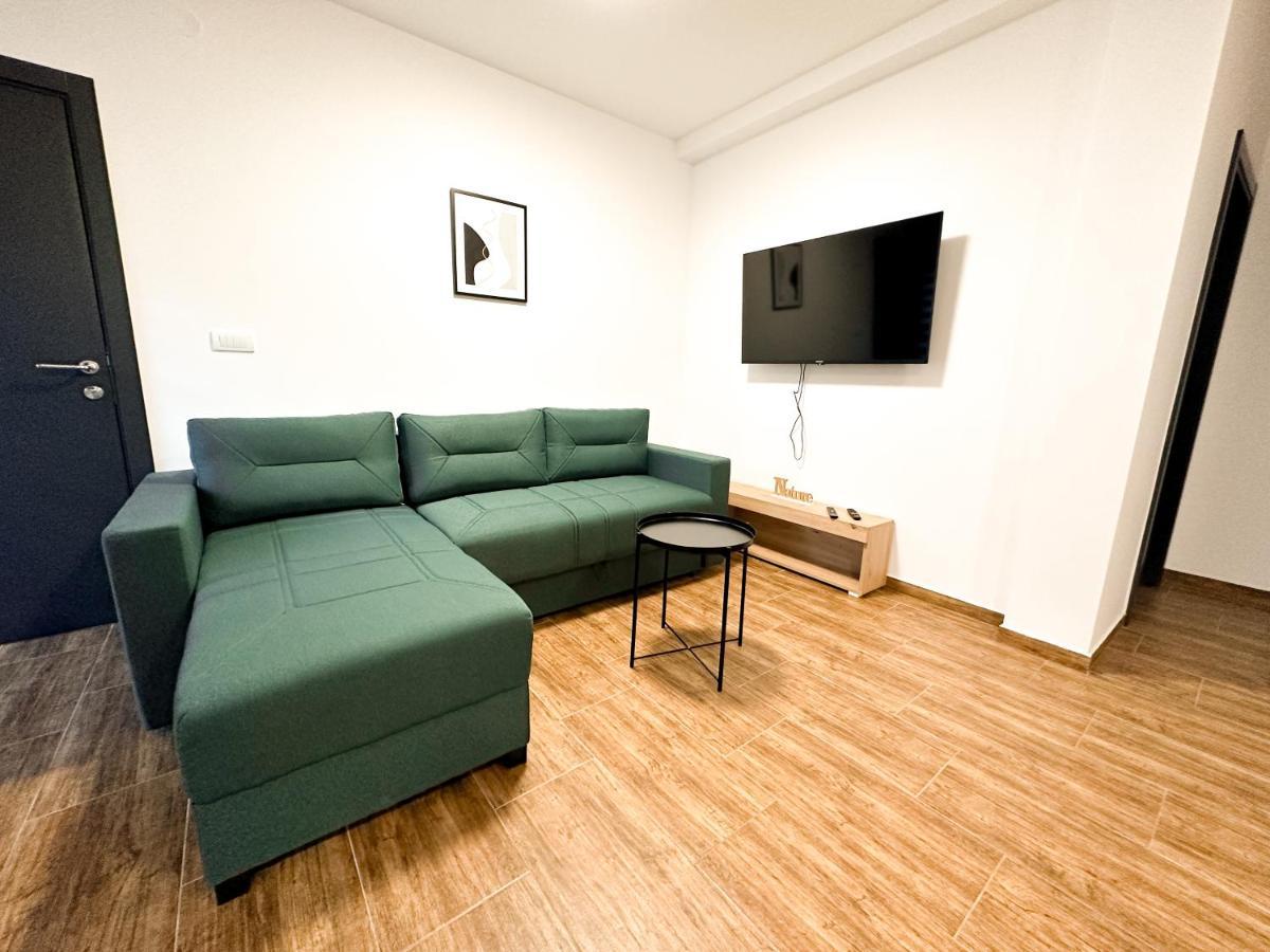Kiko Apartmani Lux Zrenjanin Luaran gambar