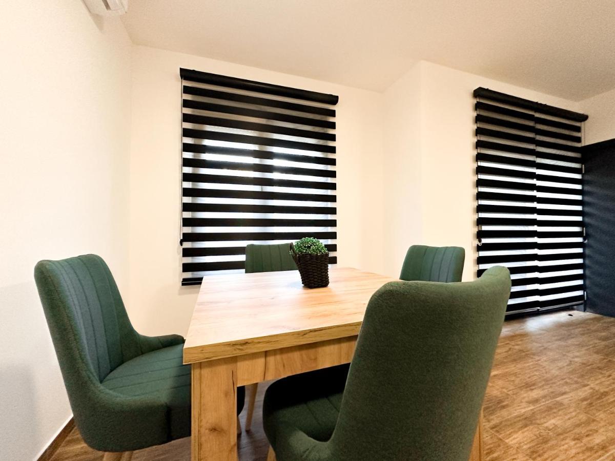 Kiko Apartmani Lux Zrenjanin Luaran gambar