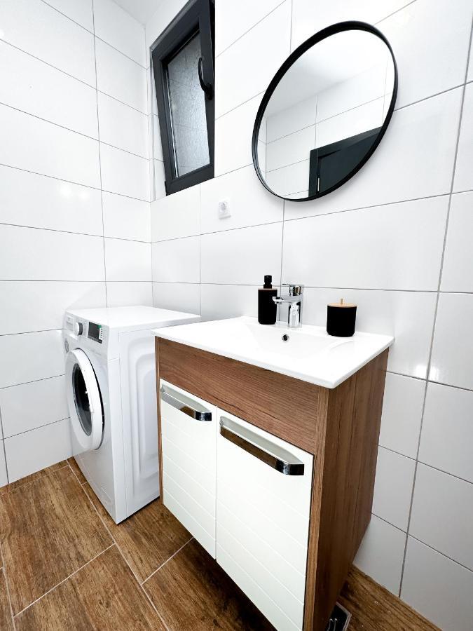 Kiko Apartmani Lux Zrenjanin Luaran gambar