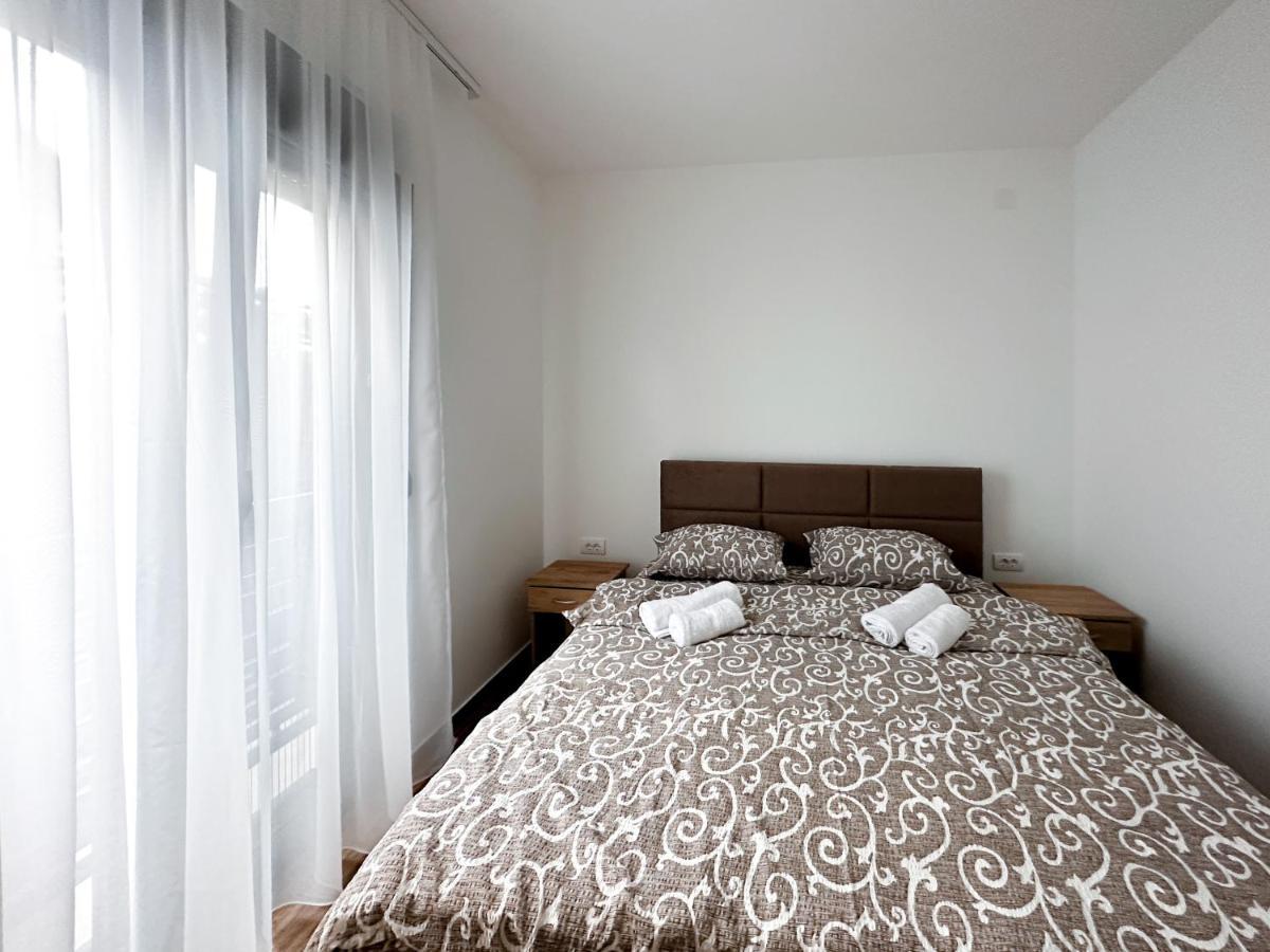 Kiko Apartmani Lux Zrenjanin Luaran gambar