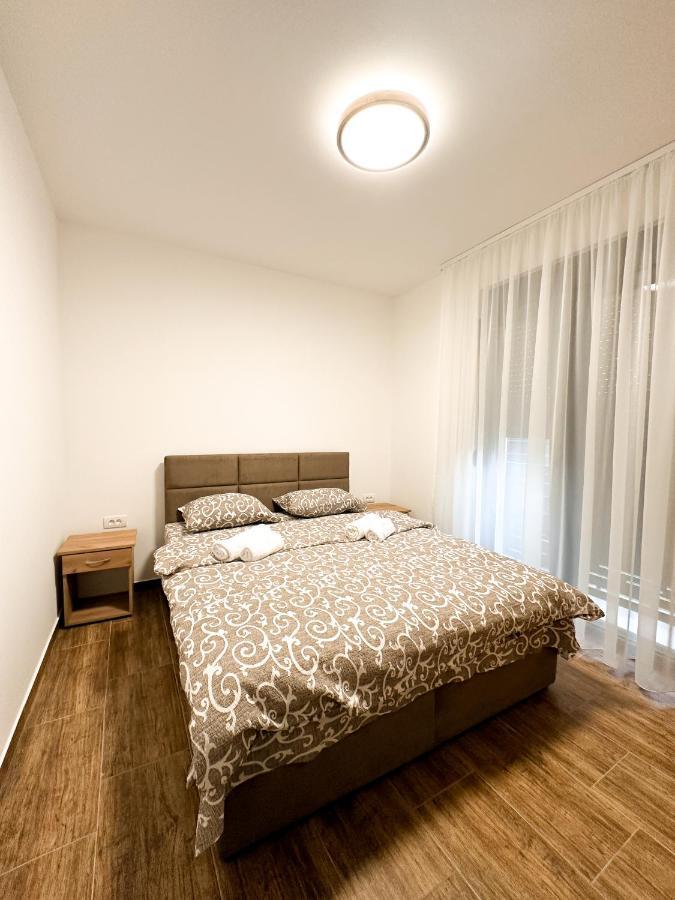 Kiko Apartmani Lux Zrenjanin Luaran gambar