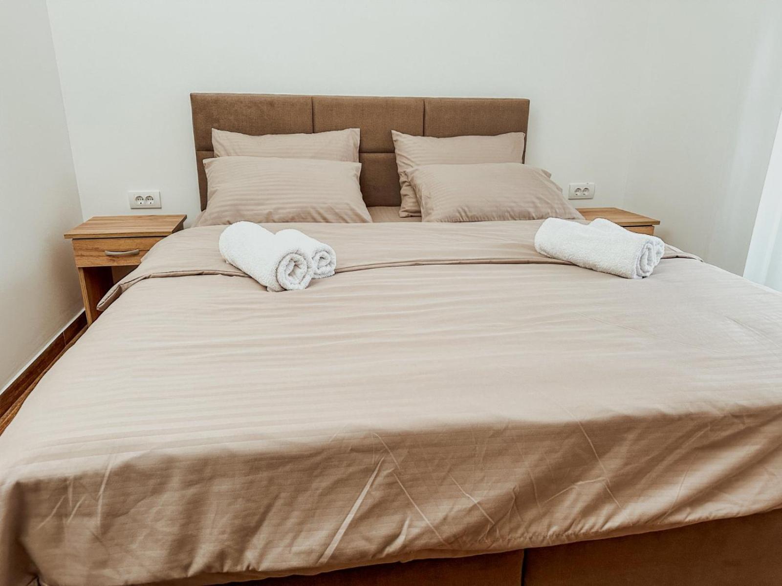Kiko Apartmani Lux Zrenjanin Luaran gambar